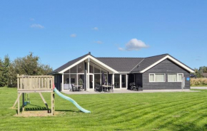 Lovely Home In Idestrup With Wifi